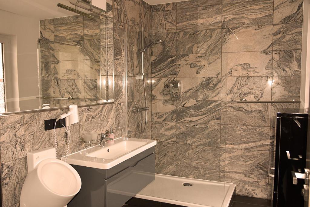 Koupelna v ubytování Hotel Walsroder Hof