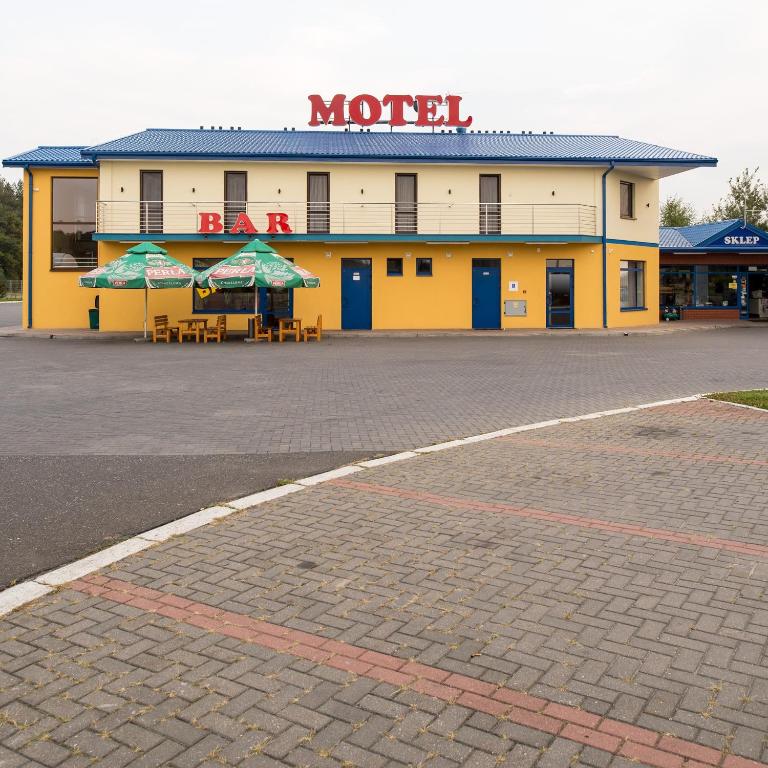 Motel Lesta (Stacja Paliw Lachówka Duża)