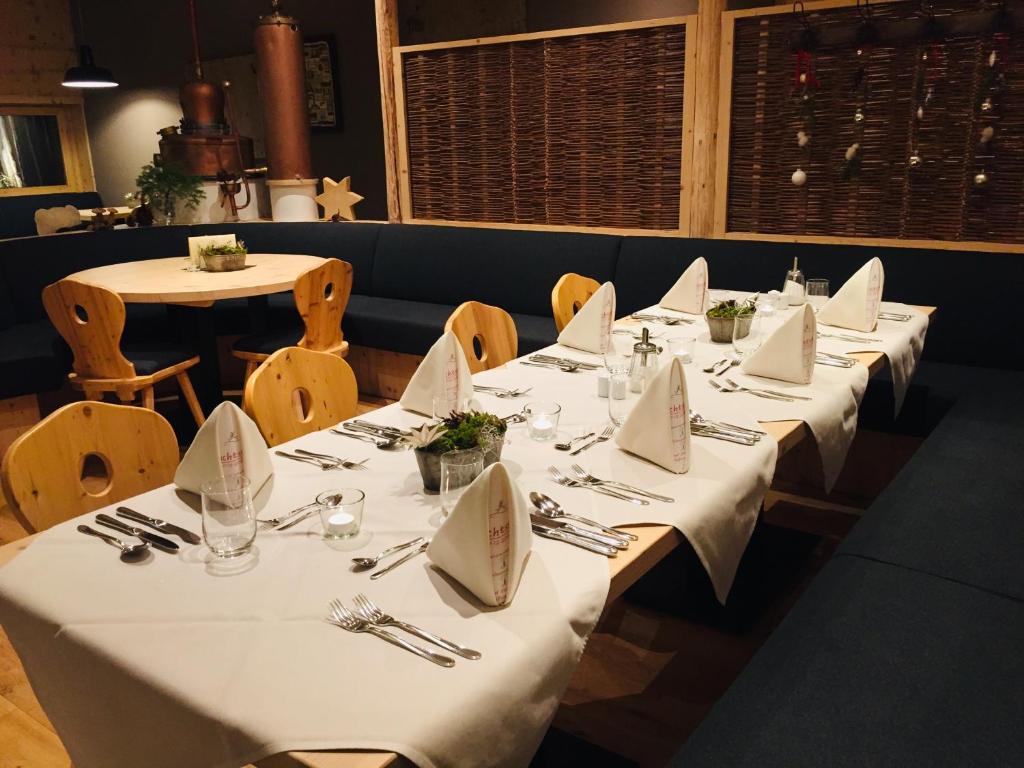 Restaurace v ubytování Gasthof Bogenrieder
