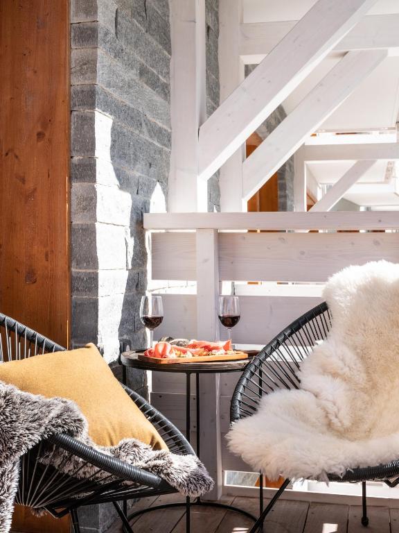 Χώρος καθιστικού στο Ecrin Blanc Resort Courchevel - Aquapark