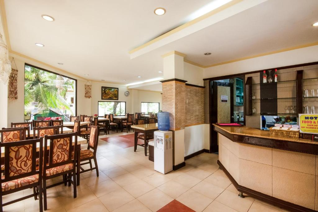Posezení v ubytování Cebu Hilltop Hotel