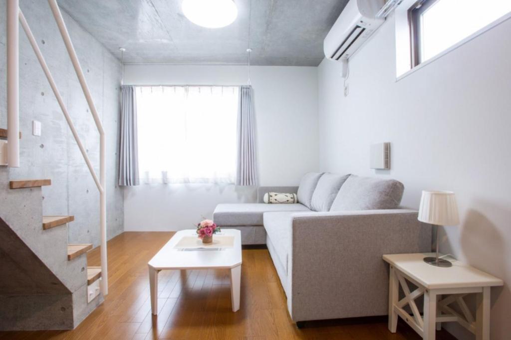 Posezení v ubytování Laffitte Hirai Condominium Hotel
