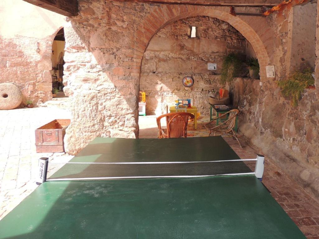 Stolný tenis v ubytovaní El Molí d'en Solà-Allotjaments rurals alebo v jeho okolí
