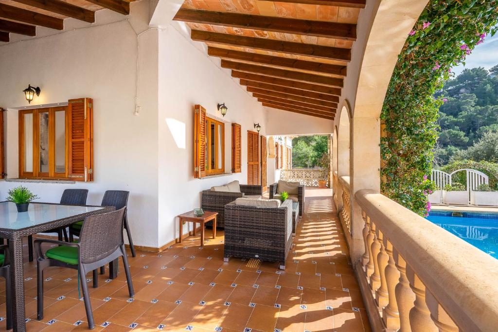 Bazén v ubytování Villa Can Odile By SunVillas Mallorca nebo v jeho okolí