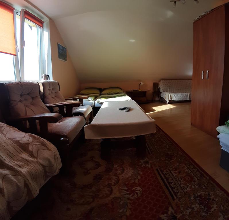 Agroturystyka Pod Rumakiem - Quadruple Room With Garden View