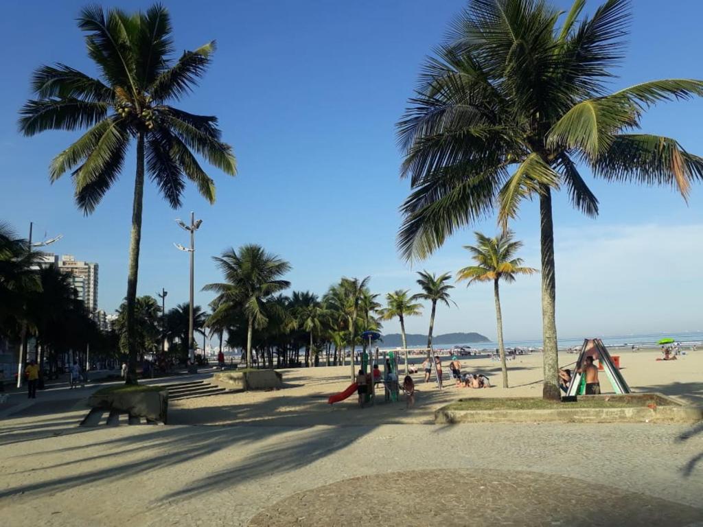  Apartamento Confortavel com Ar Condicionado Praia Grande