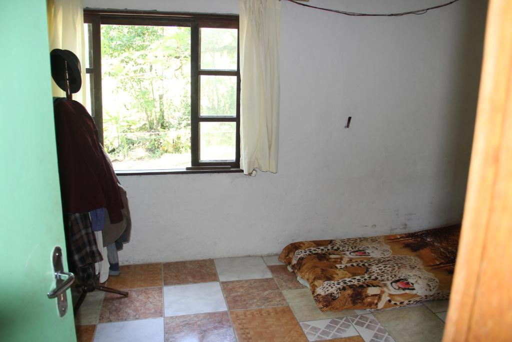  Casa em Garopaba SC - em meio a natureza