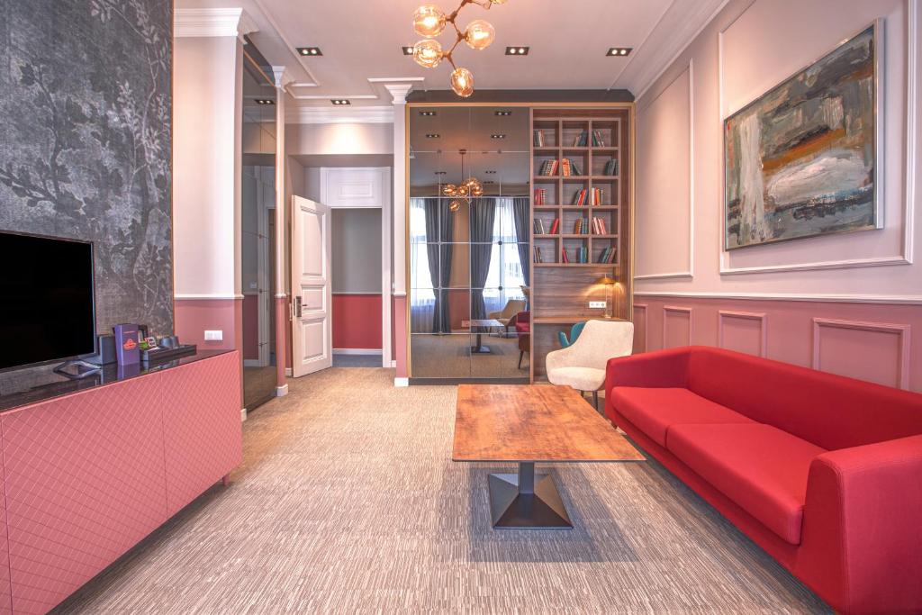 Posezení v ubytování Heritage Hotel and Suites