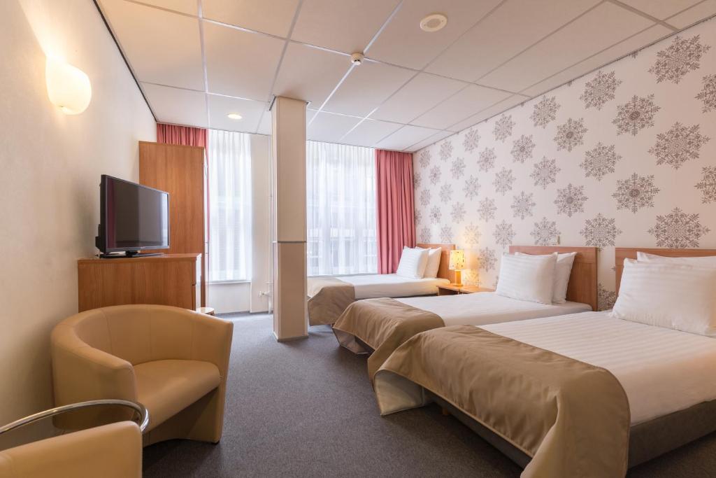 Rho Hotel