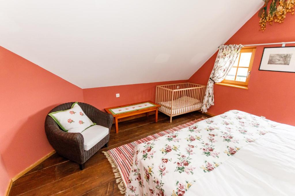 Posteľ alebo postele v izbe v ubytovaní Ferienhaus Höllberg