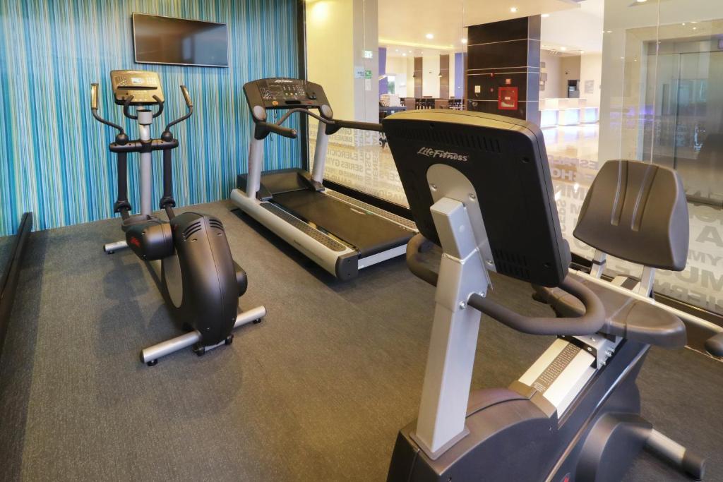 Fitness centrum a/nebo fitness zařízení v ubytování Holiday Inn Express - Tuxpan by IHG