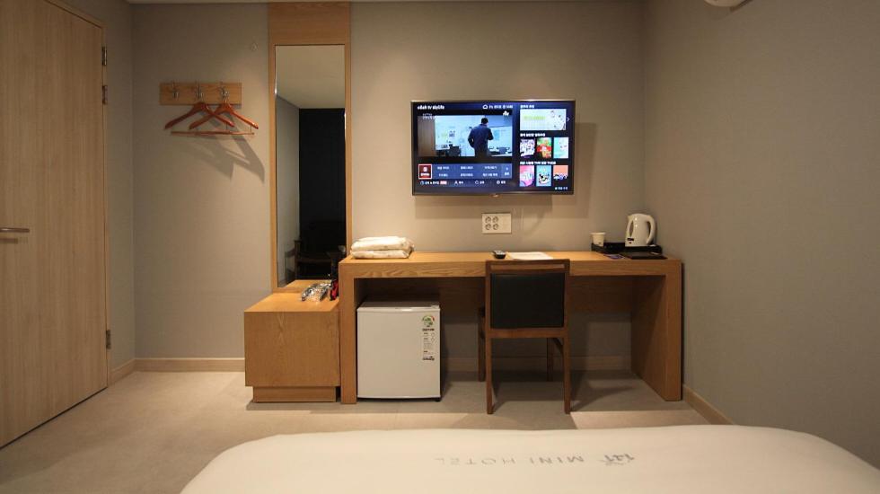 TV a/nebo společenská místnost v ubytování Mini Hotel 141