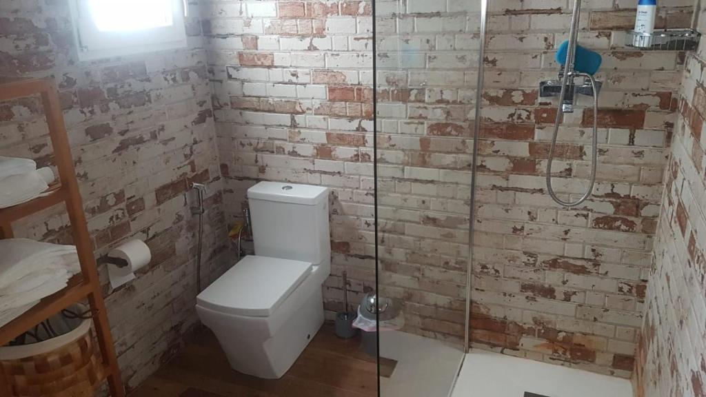 Łazienka w obiekcie apartamento el molino con piscina privada