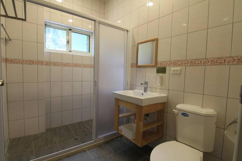 Vannituba majutusasutuses Find Alice Homestays