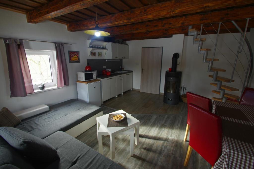 Kuchyň nebo kuchyňský kout v ubytování Chalupa Pohoda Demänová