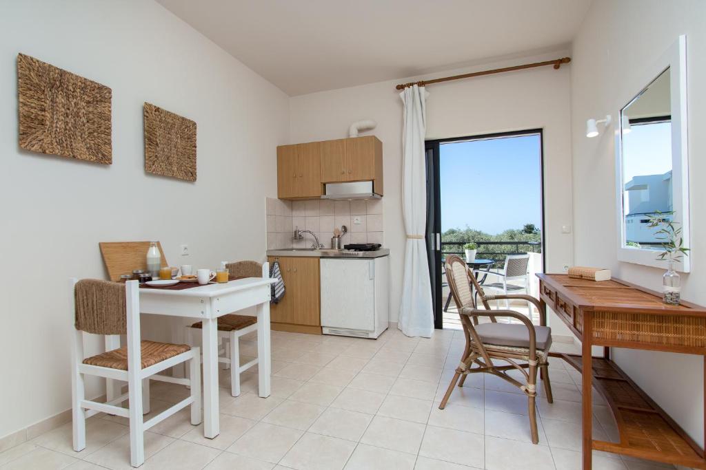 Kuchyň nebo kuchyňský kout v ubytování Kanso Rooms