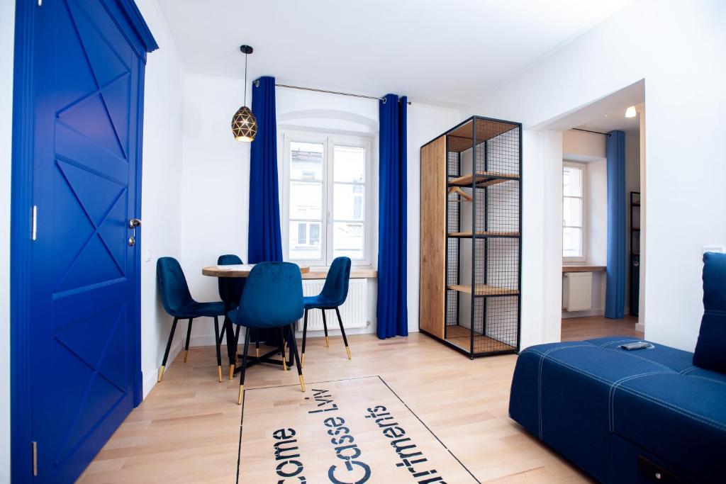 Neue Gasse Lviv apartments - Comfort Quadruple Room