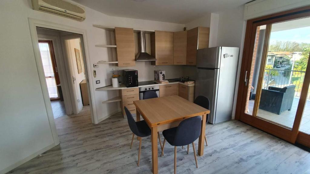 Kuchyň nebo kuchyňský kout v ubytování APPARTAMENTI TICINO