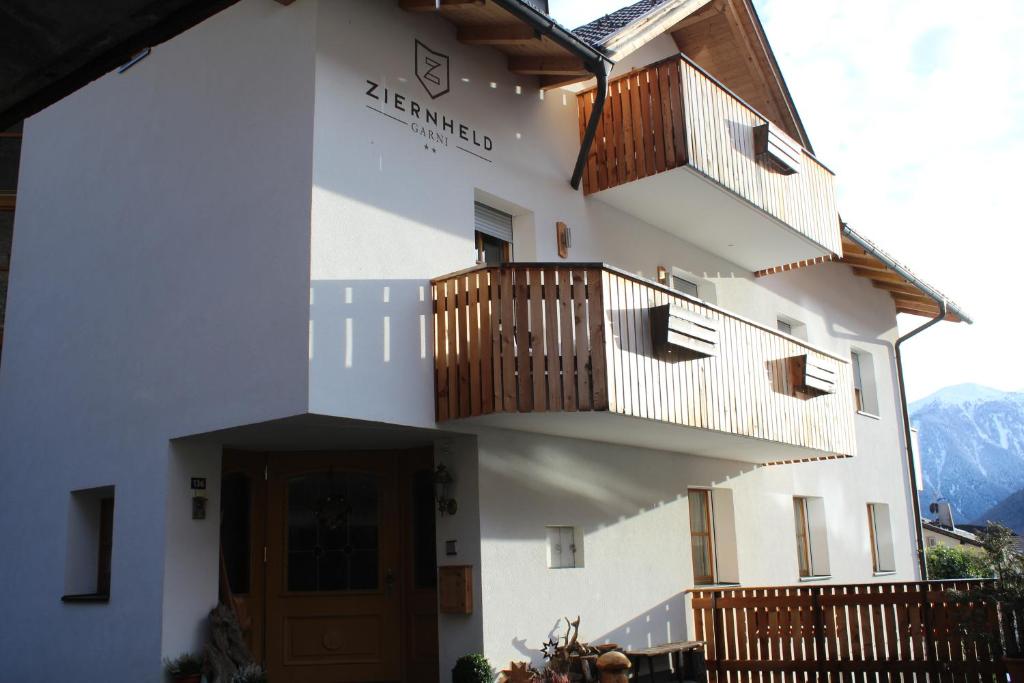 Budova, kde se bed and breakfast nachází