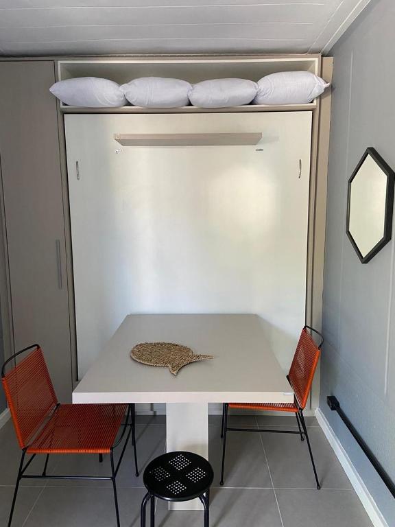  APARTAMENTO EXCLUSIVO E MODERNO A 70M DO MAR