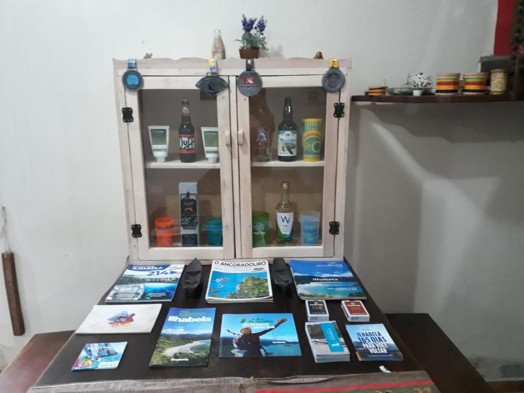  Quartos próximo ao centro de Ilhabela