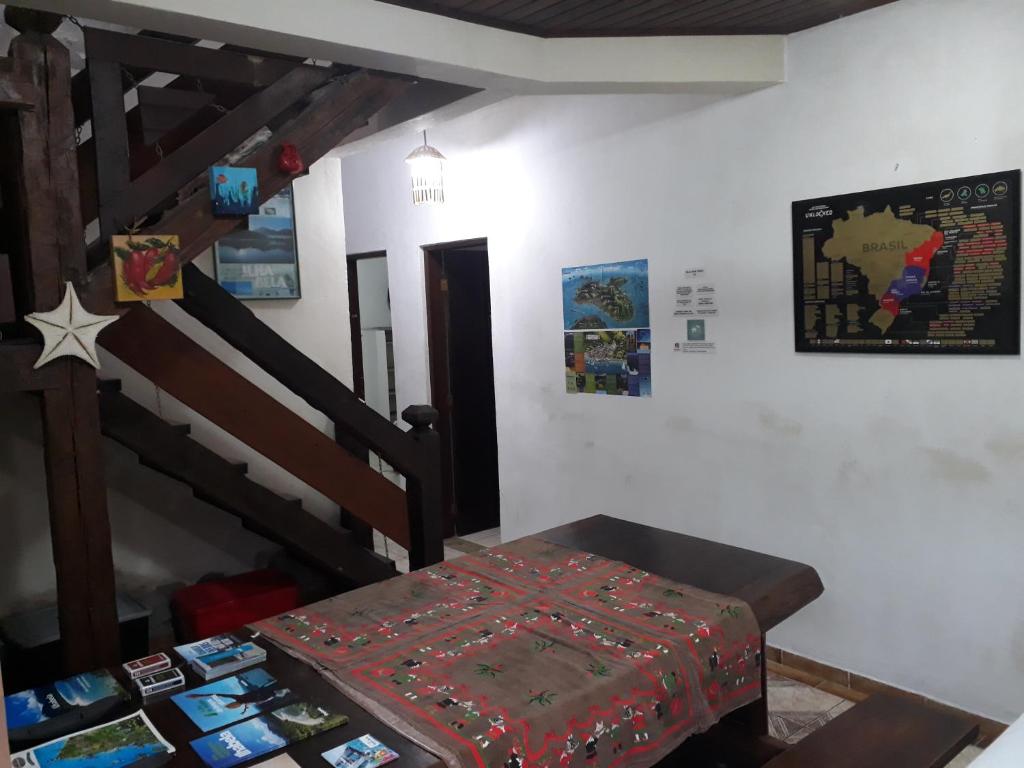  Quartos próximo ao centro de Ilhabela