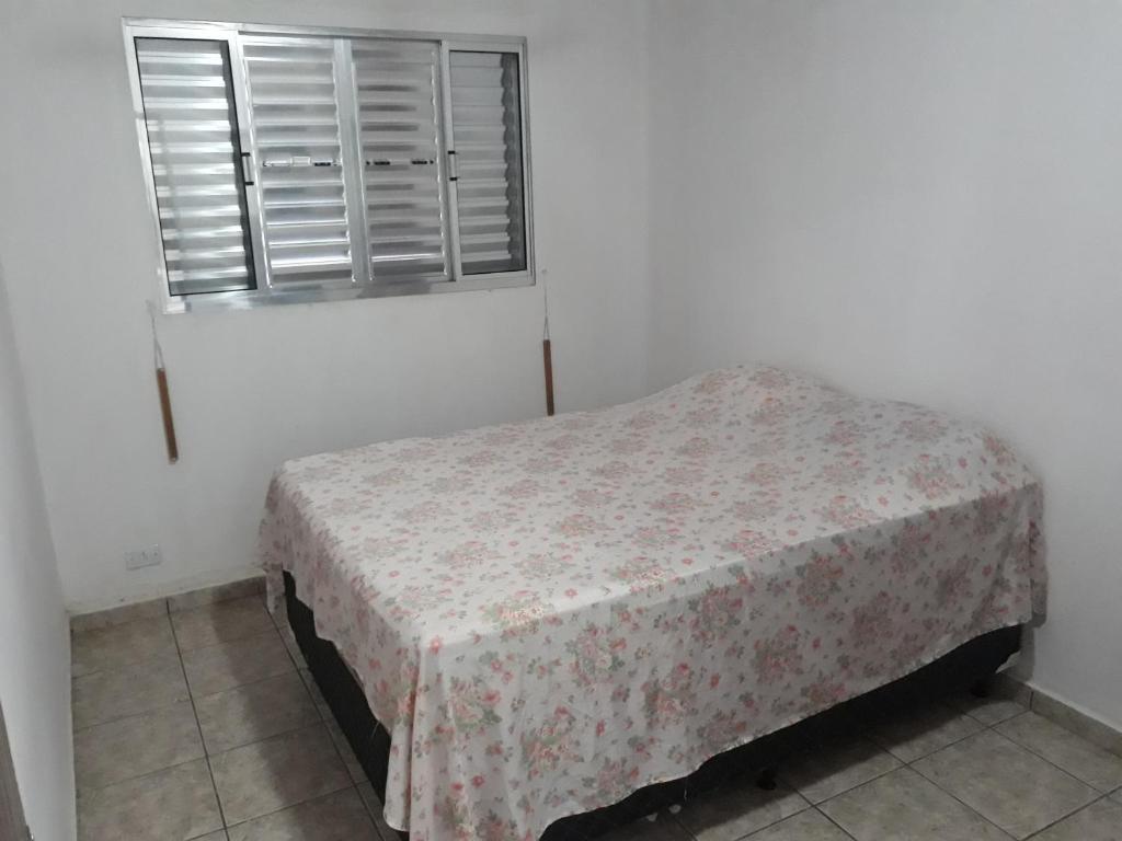  Quartos próximo ao centro de Ilhabela