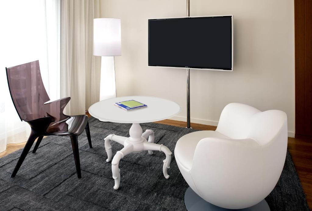 Mondrian Los Angeles in West Hollywood - Standard King Room