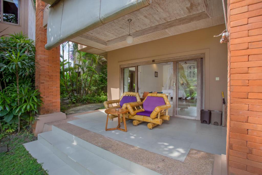 Tegal Sari Accommodation Ubud - Deluxe Twin Sala Con Balcón