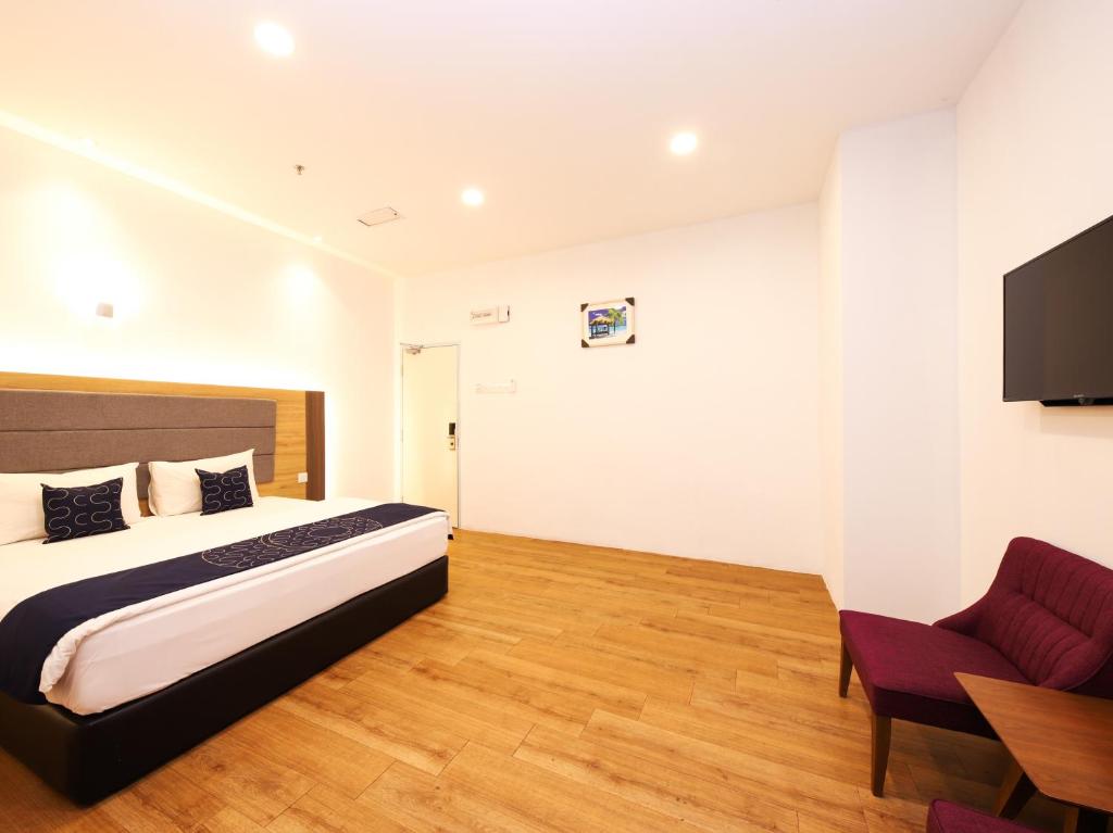 TV a/nebo společenská místnost v ubytování Agape Hotel Selayang