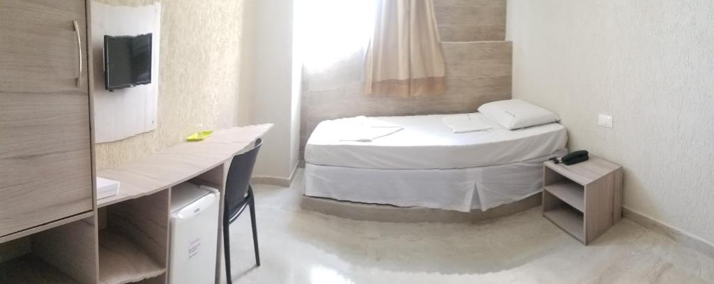  Hotel Uzi Mar