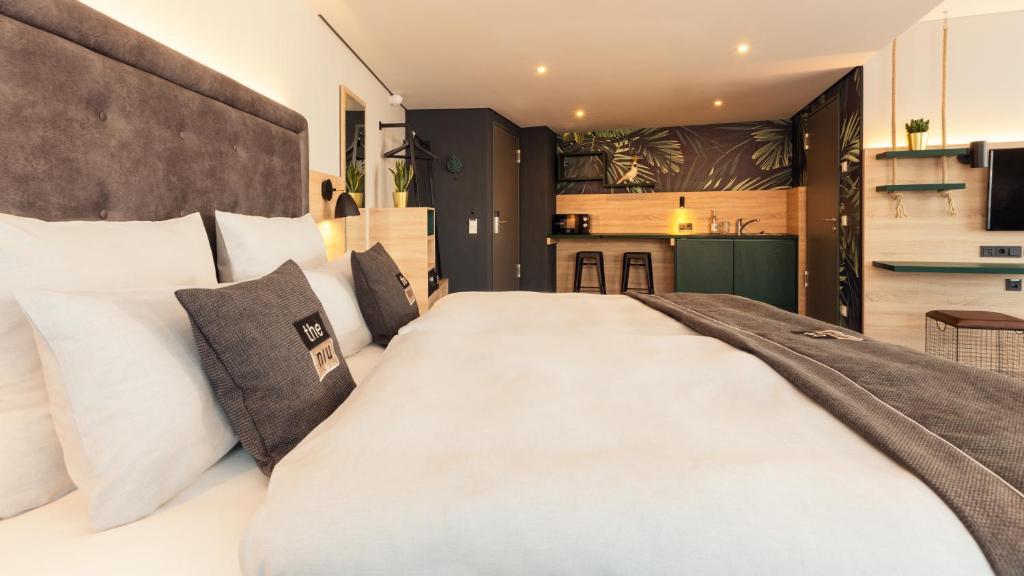 Holiday Inn - the niu, Crusoe Bremen Airport by IHG - Resim 43