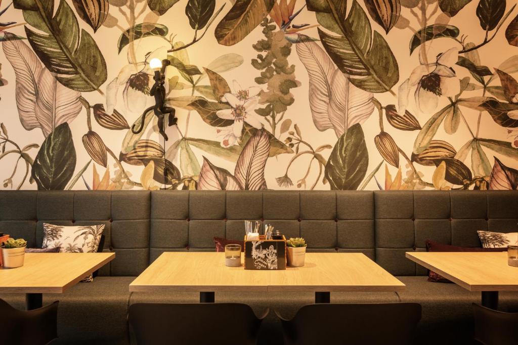 Holiday Inn - the niu, Crusoe Bremen Airport by IHG - Resim 27