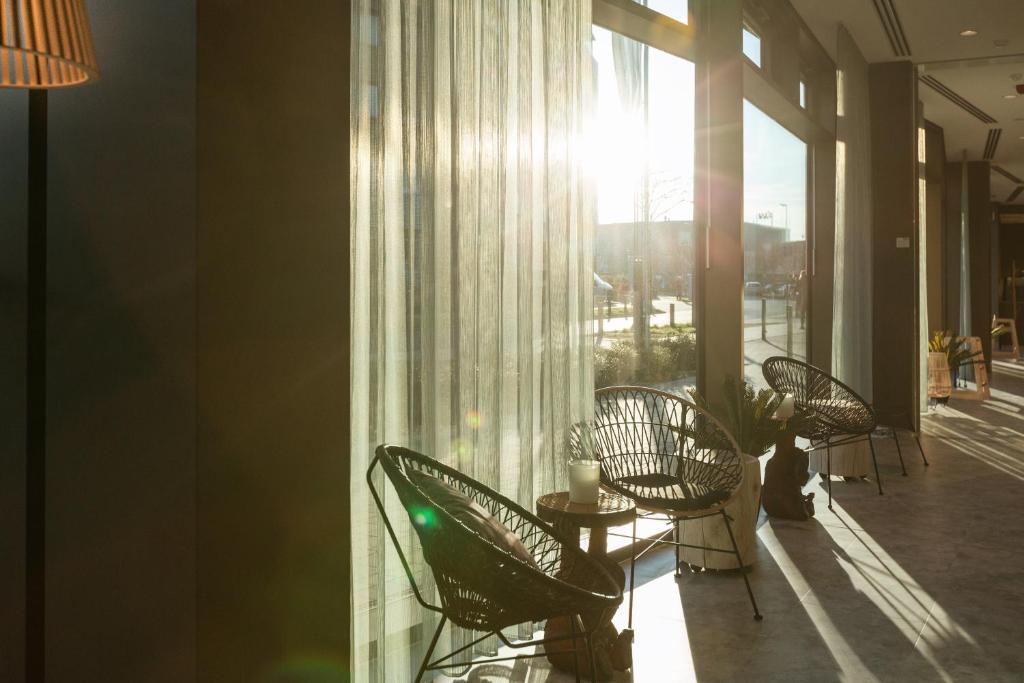 Holiday Inn - the niu, Crusoe Bremen Airport by IHG - Resim 14