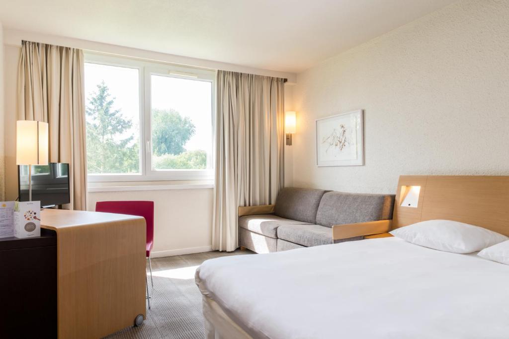 Novotel Pau Pyrénées - Klassischer Doppelzimmer Mit Sofa Bett