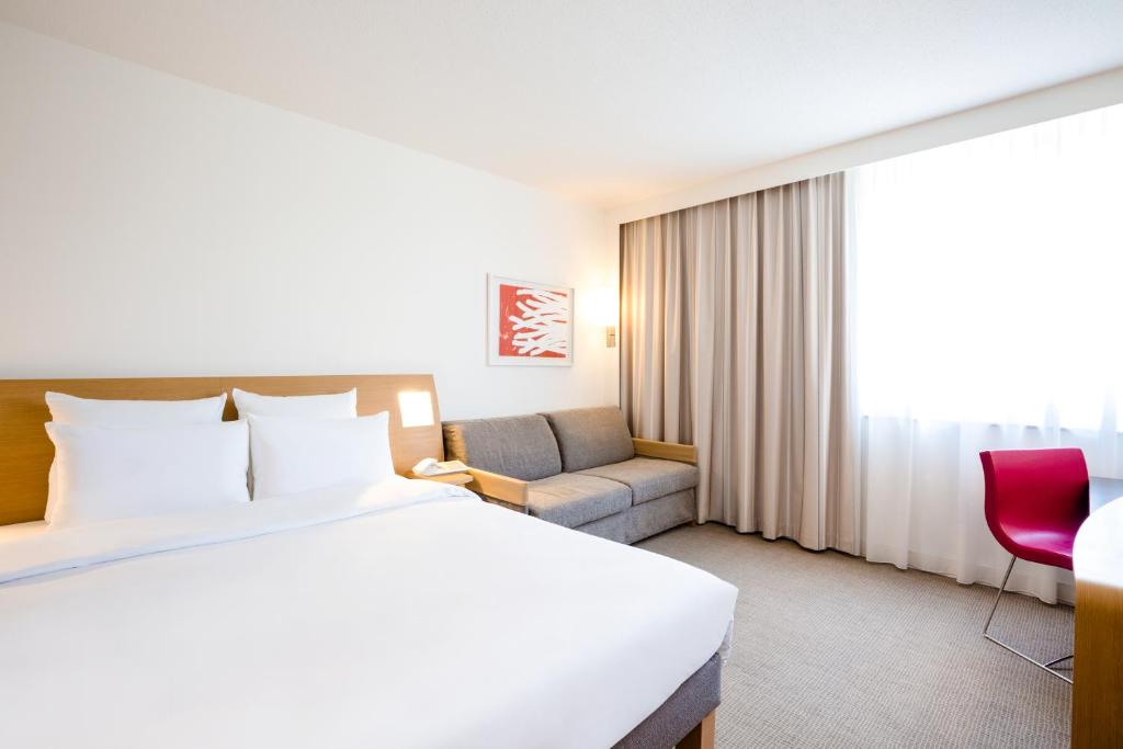 Novotel Pau Pyrénées - Klassischer Raum Mit Park Blick