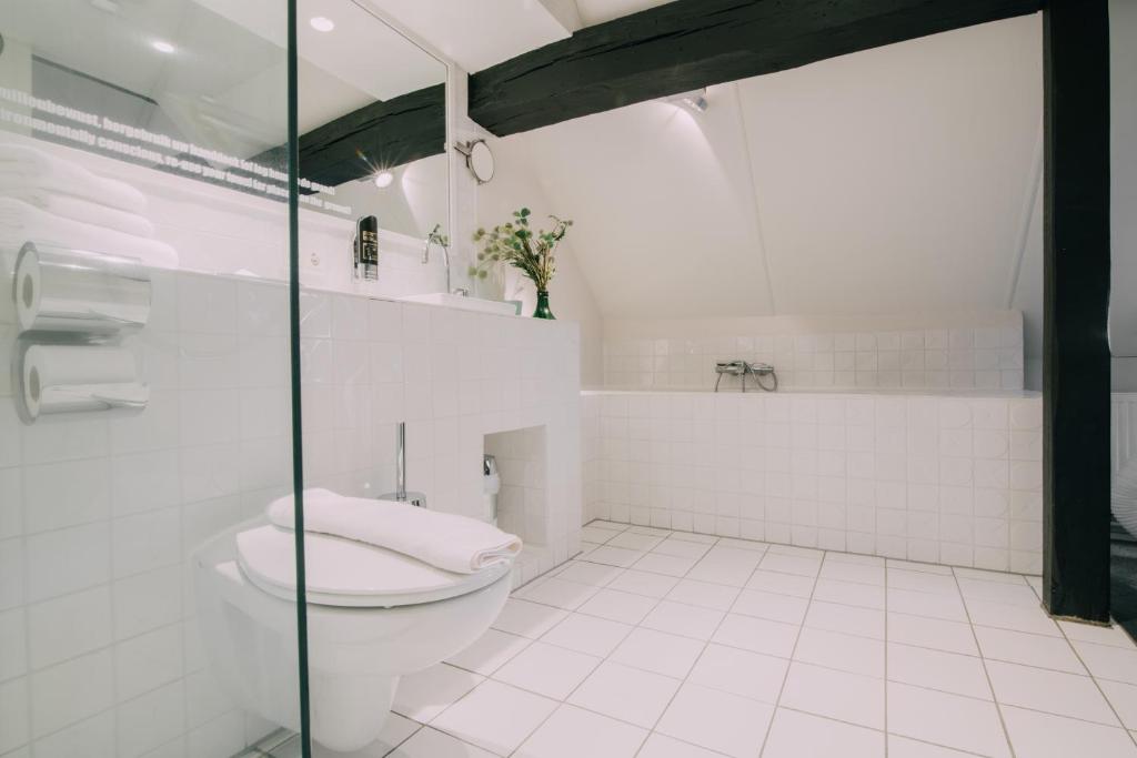 Hotel Trash Deluxe - Resim 35