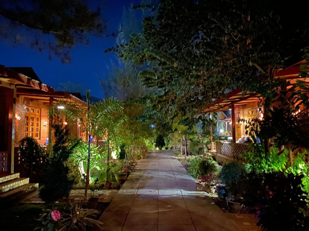 Giardino di Trinity Family Inn