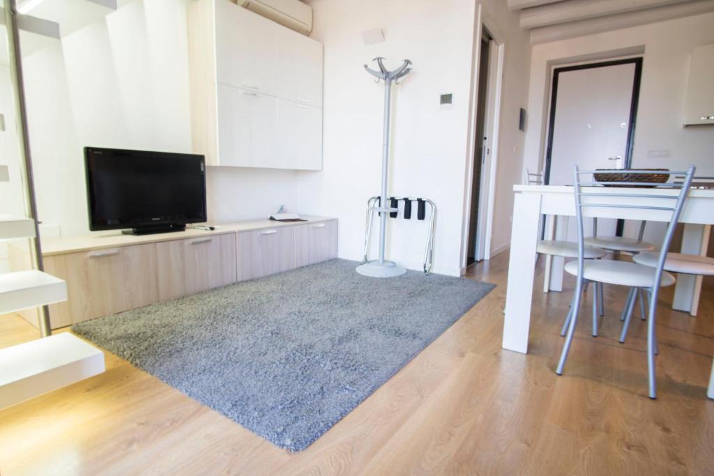Telewizja i/lub zestaw kina domowego w obiekcie Casa Gelsomino