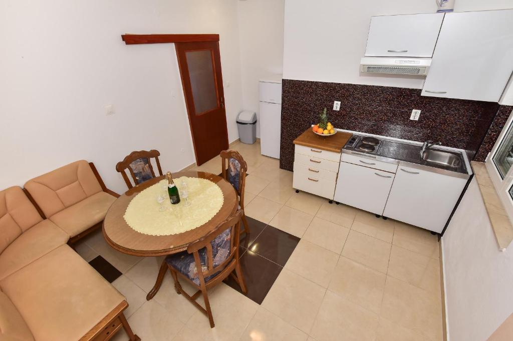 Apartments Makarska Gudelj Cvitan - 8
