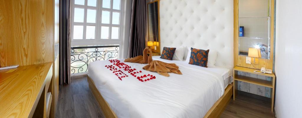 EMERALD OCEAN HOTEL - Room King Estándar