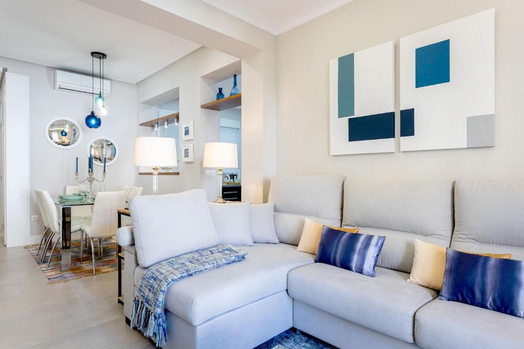 Genteel Home Maestranza - 16