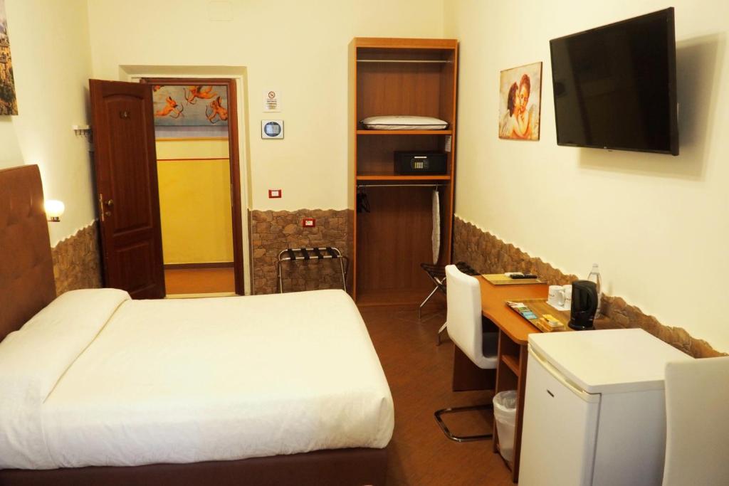 Telewizja i/lub zestaw kina domowego w obiekcie Hotel Ester