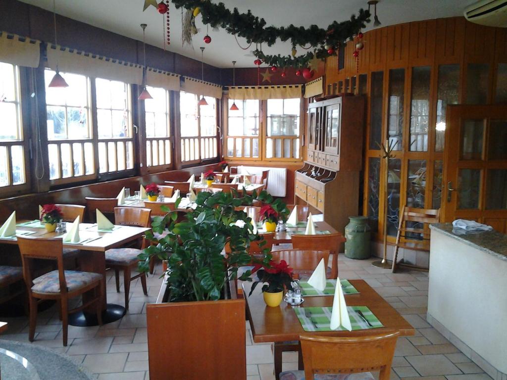 Restaurace v ubytování Guest House Arvaj
