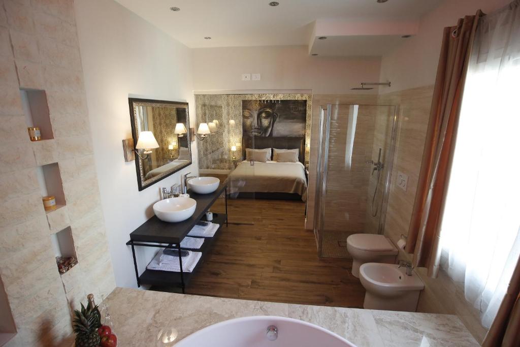 Koupelna v ubytování Luxury Suite