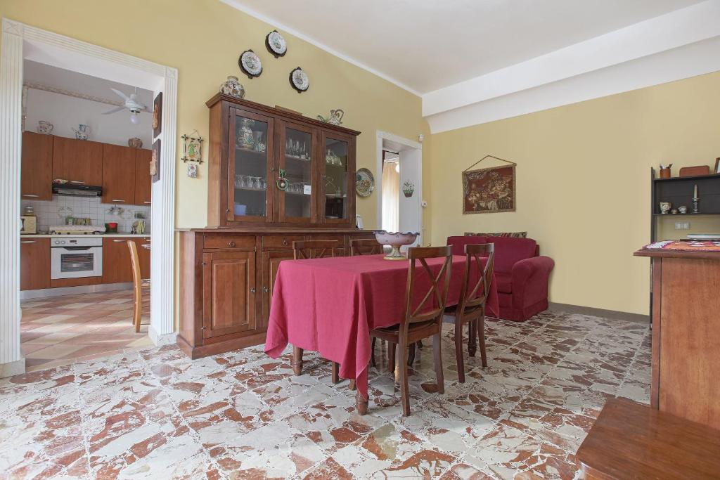 Kuchnia lub aneks kuchenny w obiekcie Le Amache - Villetta turistica