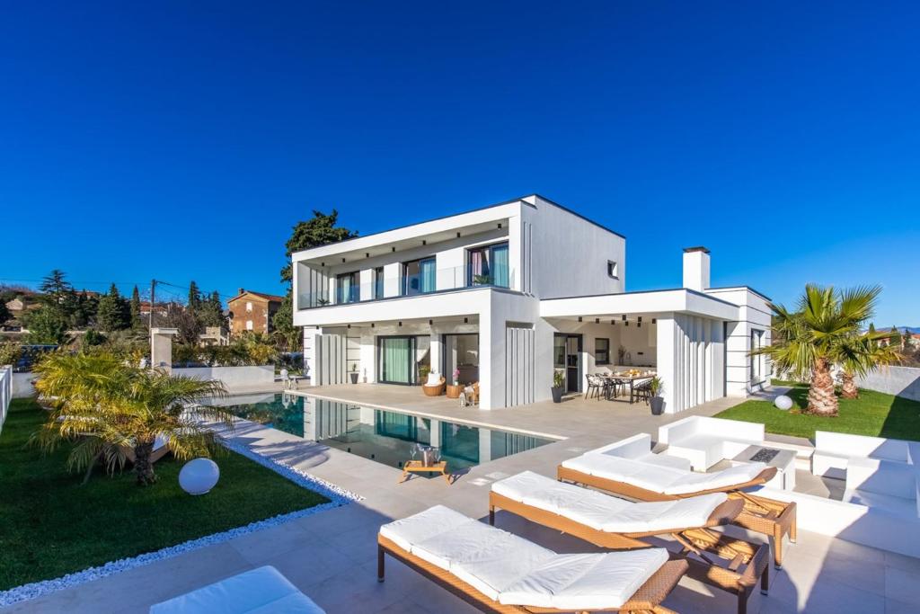 Zdjęcie z galerii obiektu Villa Milly w mieście Vrh