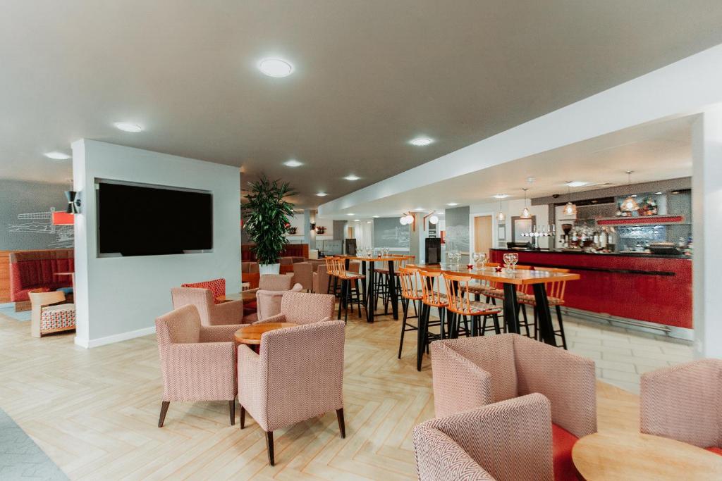 Ramada Encore Newcastle-Gateshead - 
