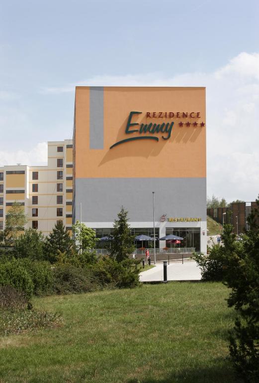 Budynek, w którym mieści się hotel