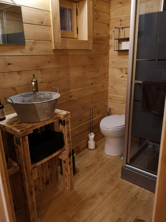 Koupelna v ubytování La cabane des Pachous